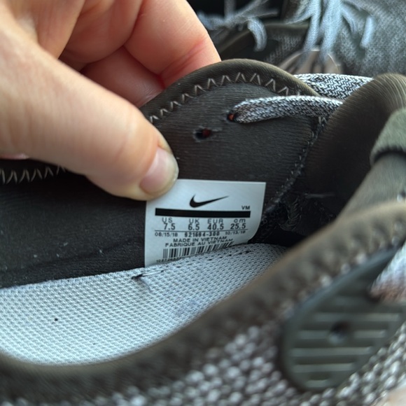 Nike Fitsole Airmax men’s 7.5 - Picture 4 of 5